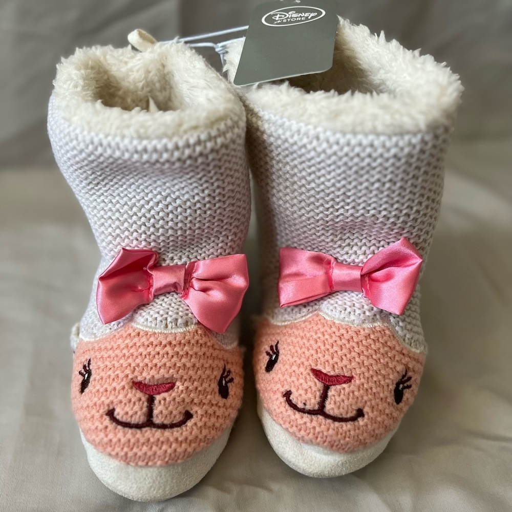 NEW Disney Doc McStuffins Lambie Plush Slippers Child size 11/12 US